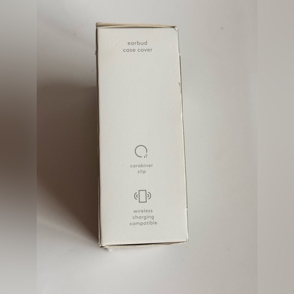 Heyday Yellow-Green Earbud Case Cover for Apple Airpod Gen 1 and Gen 2  New /Box - Picture 4 of 4